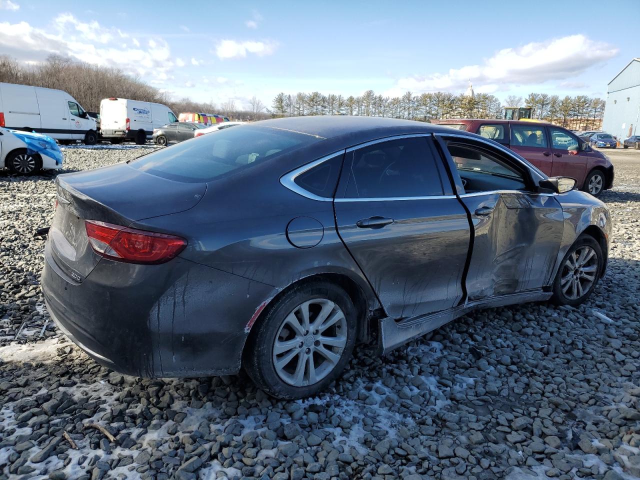 2016 Chrysler 200 - Image 3