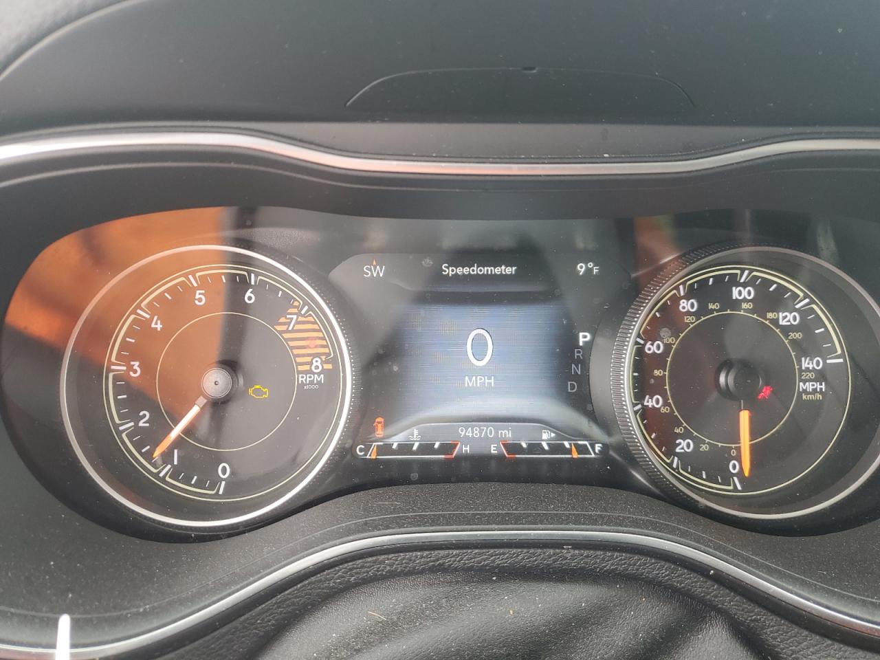 2020 Jeep Cherokee - Image 9