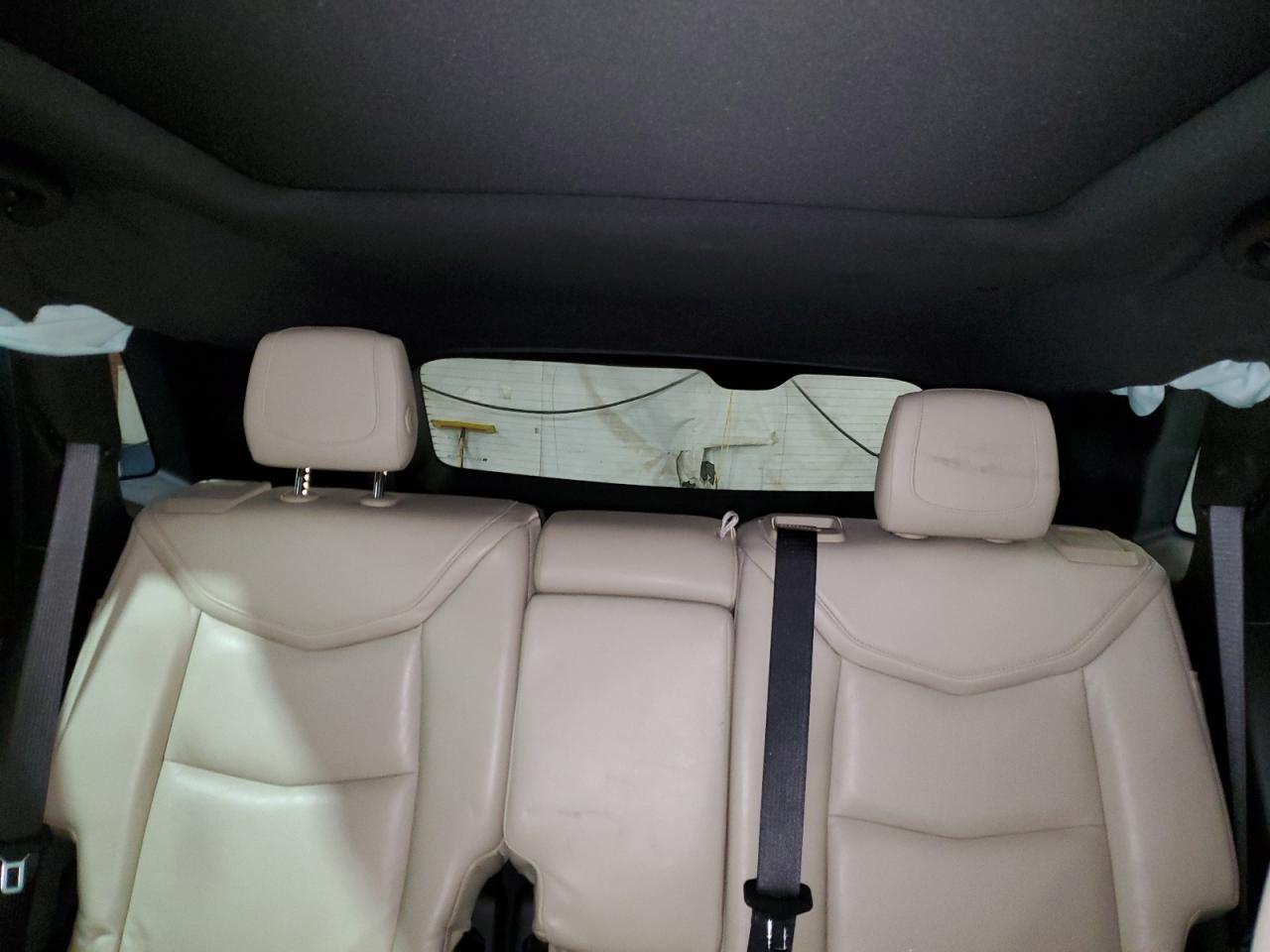 2017 Cadillac XT5 - Image 10