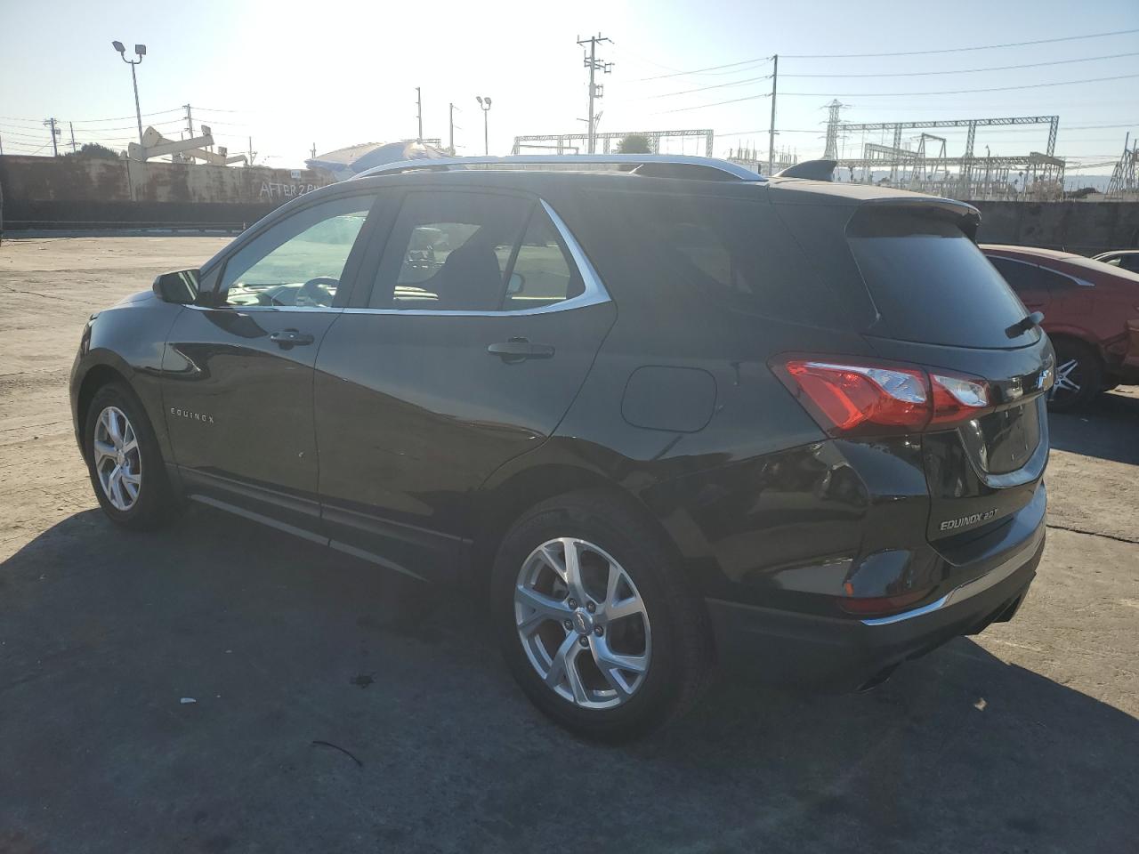 2020 Chevrolet Equinox - Image 2