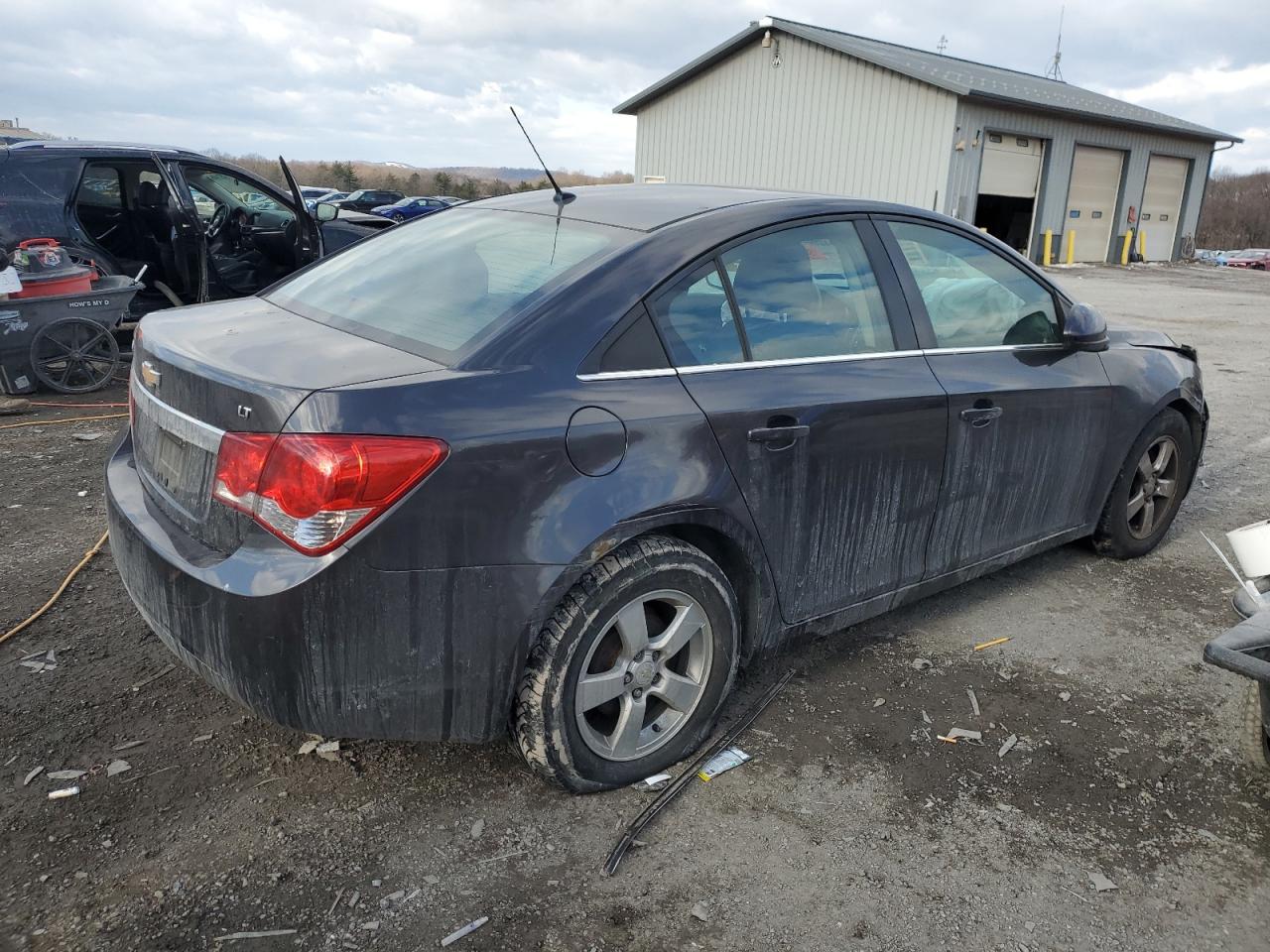 2014 Chevrolet Cruze - Image 3