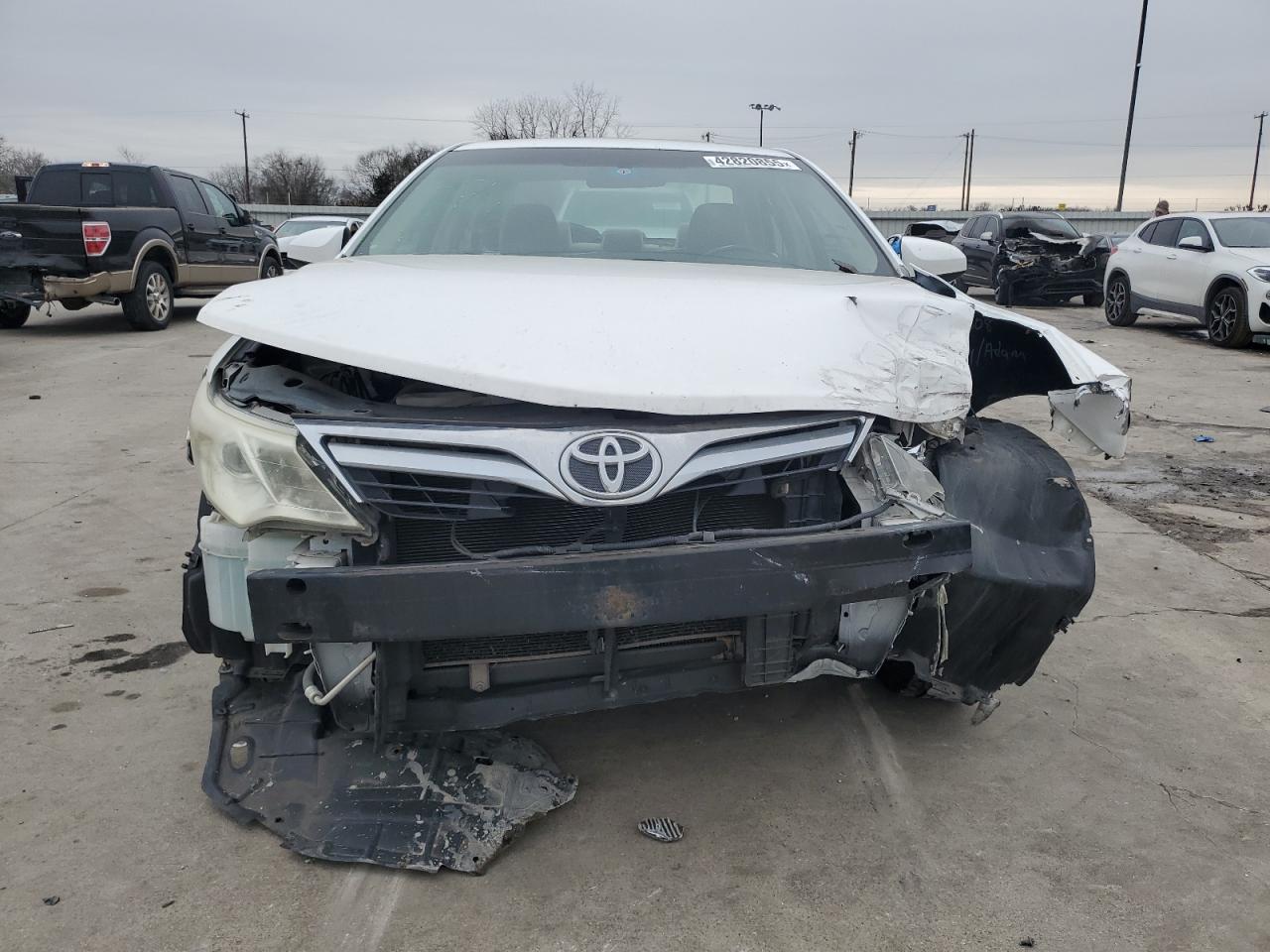 2012 Toyota Camry - Image 5