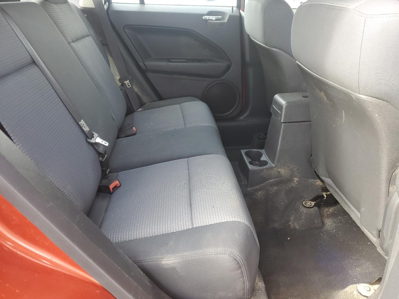 2009 Dodge Caliber - Image 10