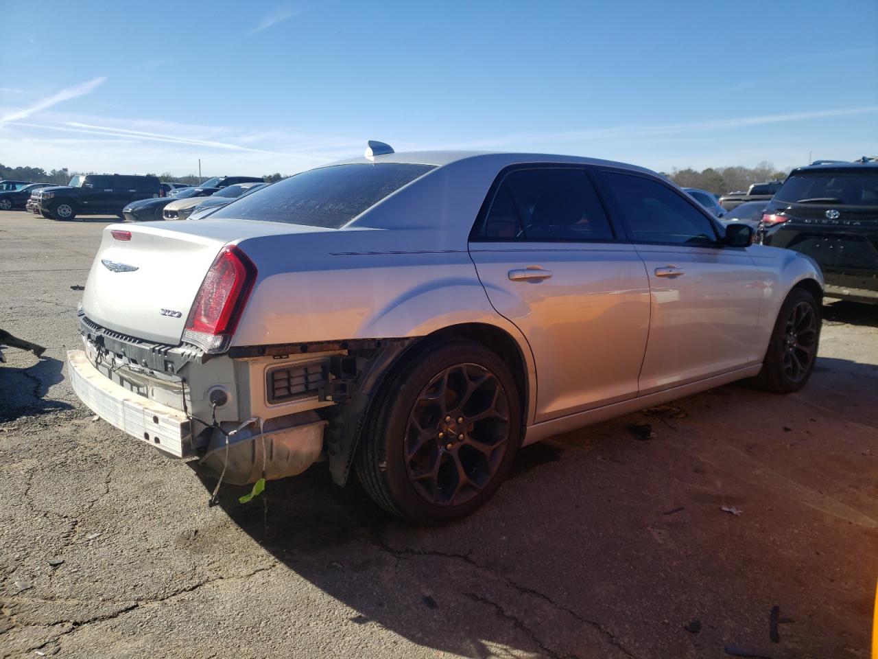 2019 Chrysler 300 - Image 3