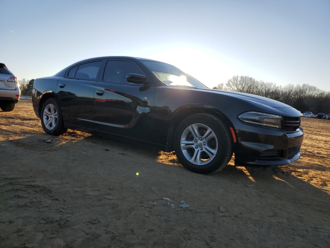 2019 Dodge Charger - Image 4