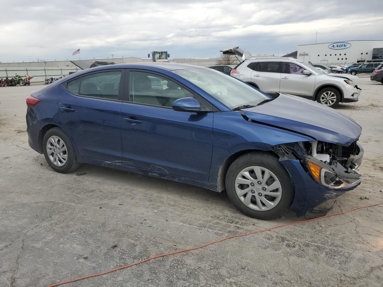 2018 Hyundai Elantra - Image 4