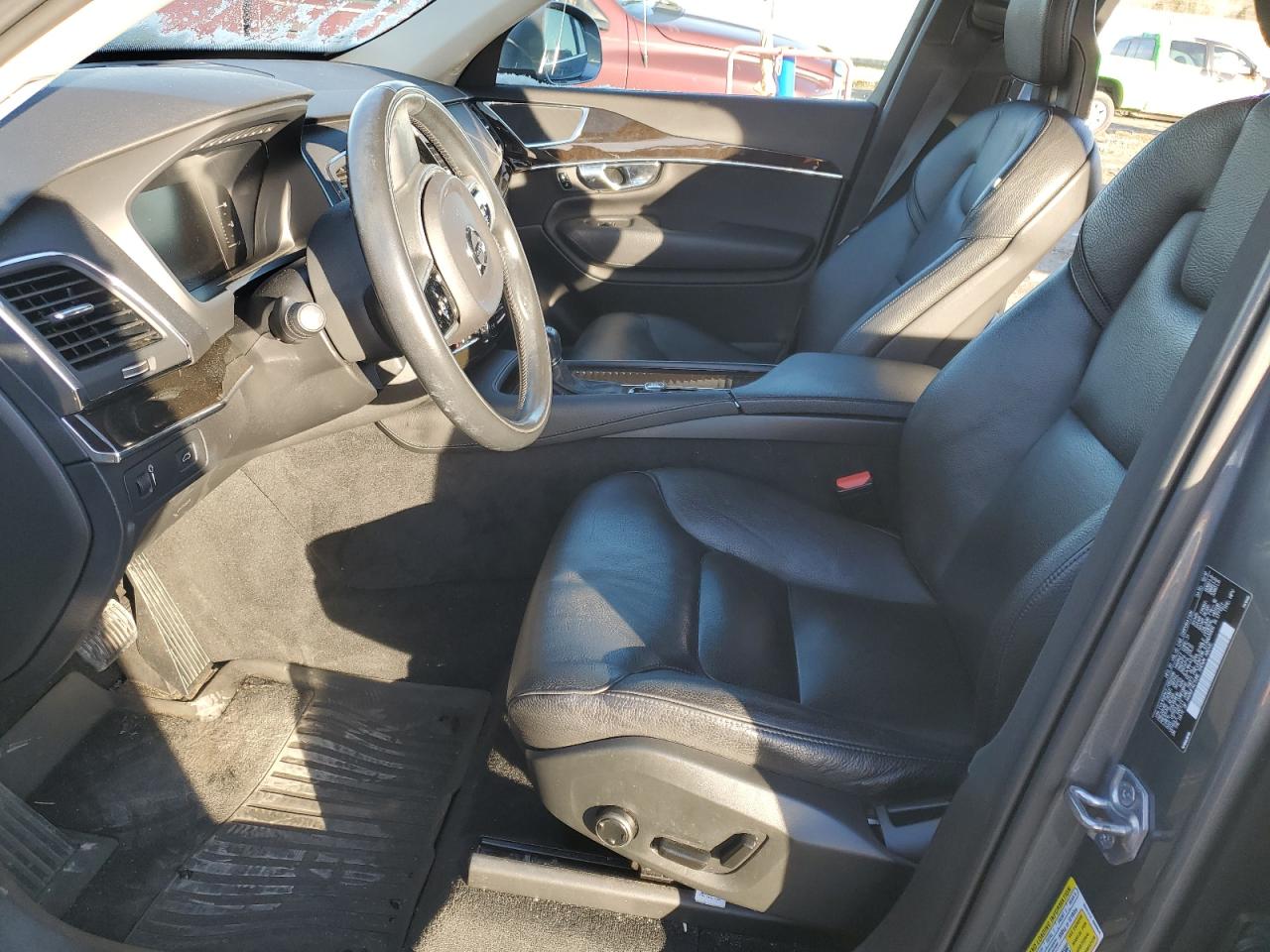 2018 Volvo Xc90 T5 VIN: YV4102PK7J1352296 Lot: 86949334