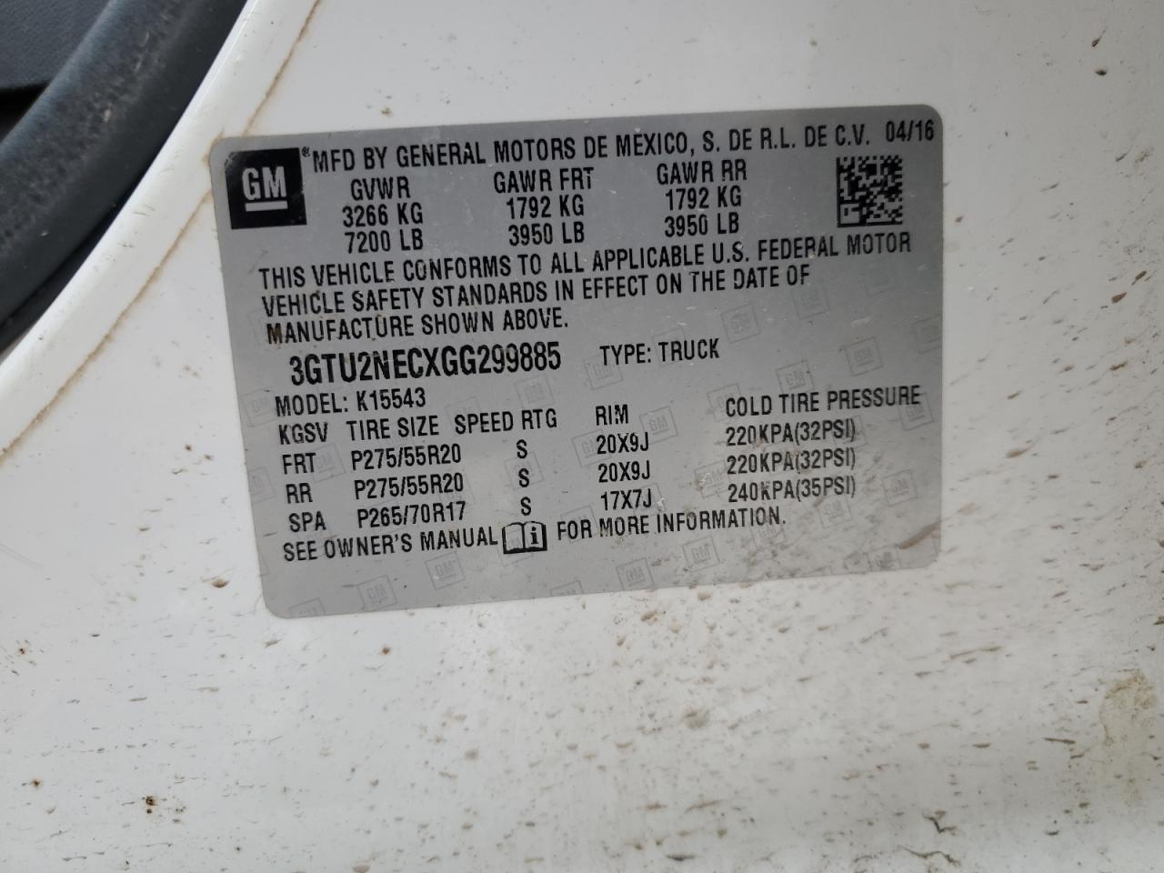2016 GMC Sierra - Image 13