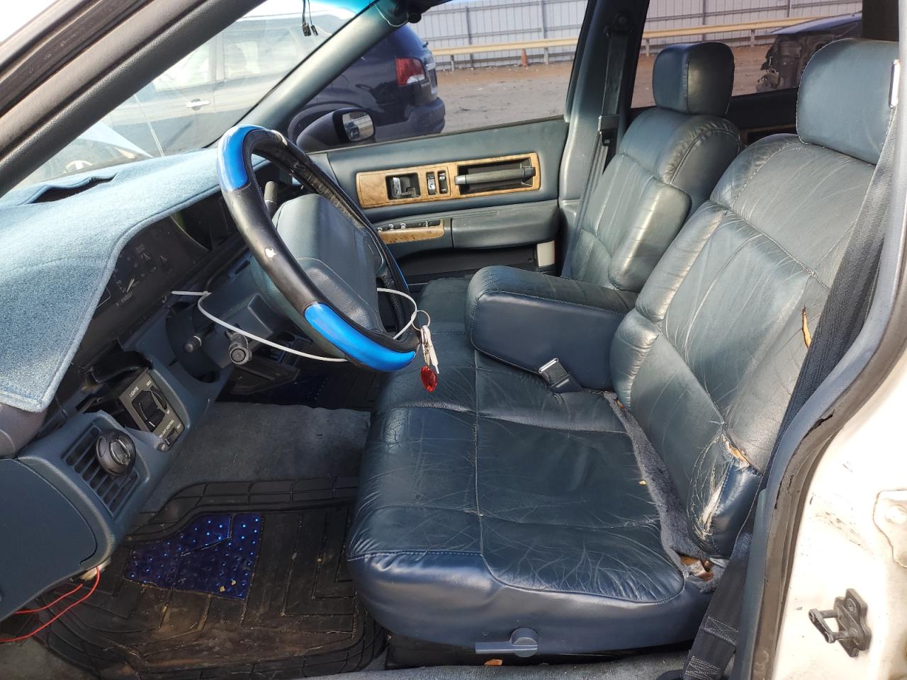 1993 Chevrolet Caprice - Image 7