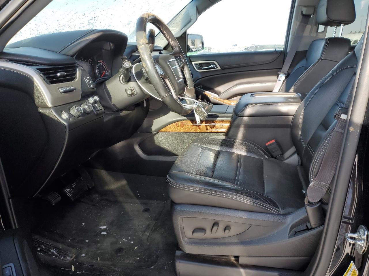 2015 GMC Yukon - Image 7