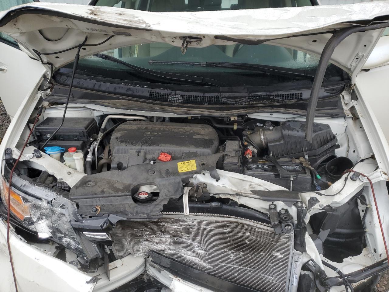 2015 Honda Odyssey - Image 13