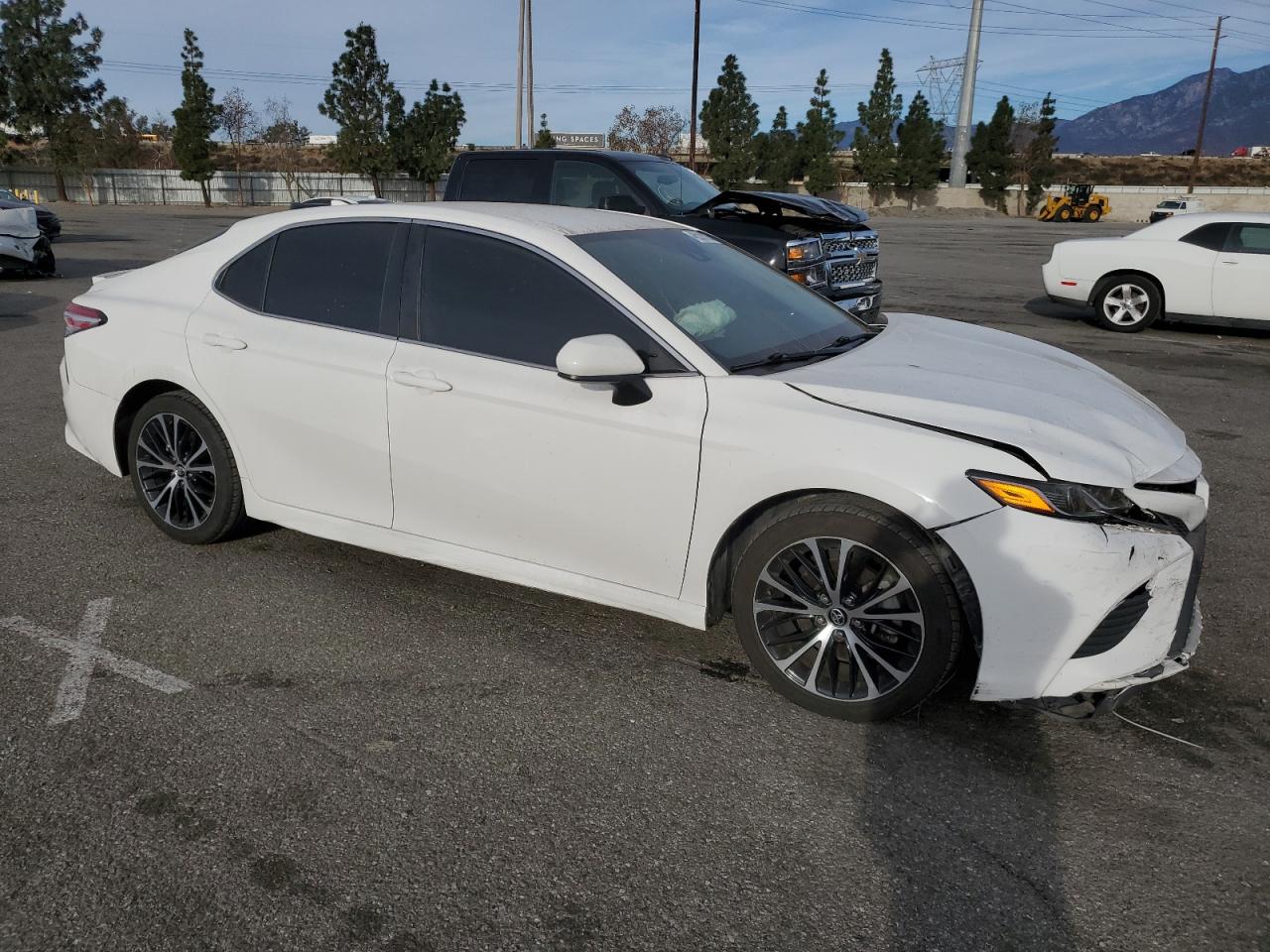 2020 Toyota Camry - Image 4