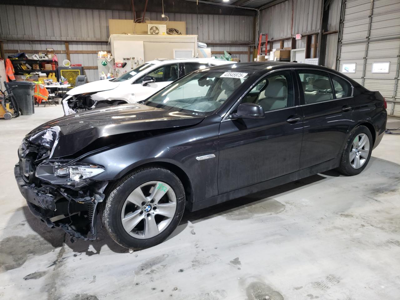 2013 BMW 5er - Image 1