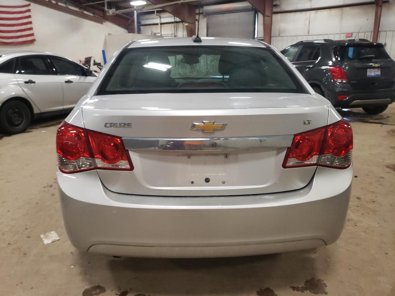 VIN 1G1PF5SB1G7104077 2016 CHEVROLET CRUZE no.6