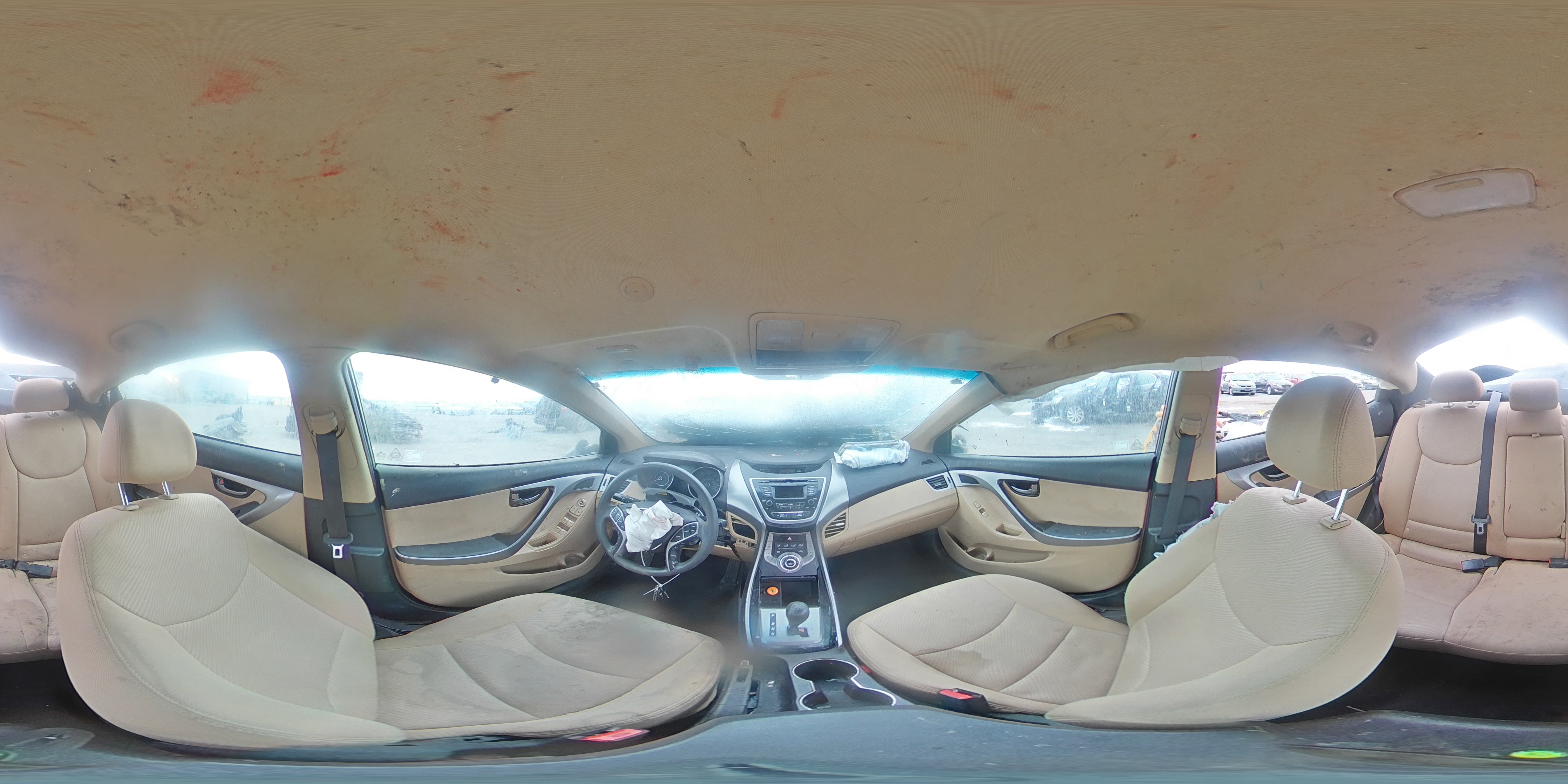 2013 Hyundai Elantra - Image 13
