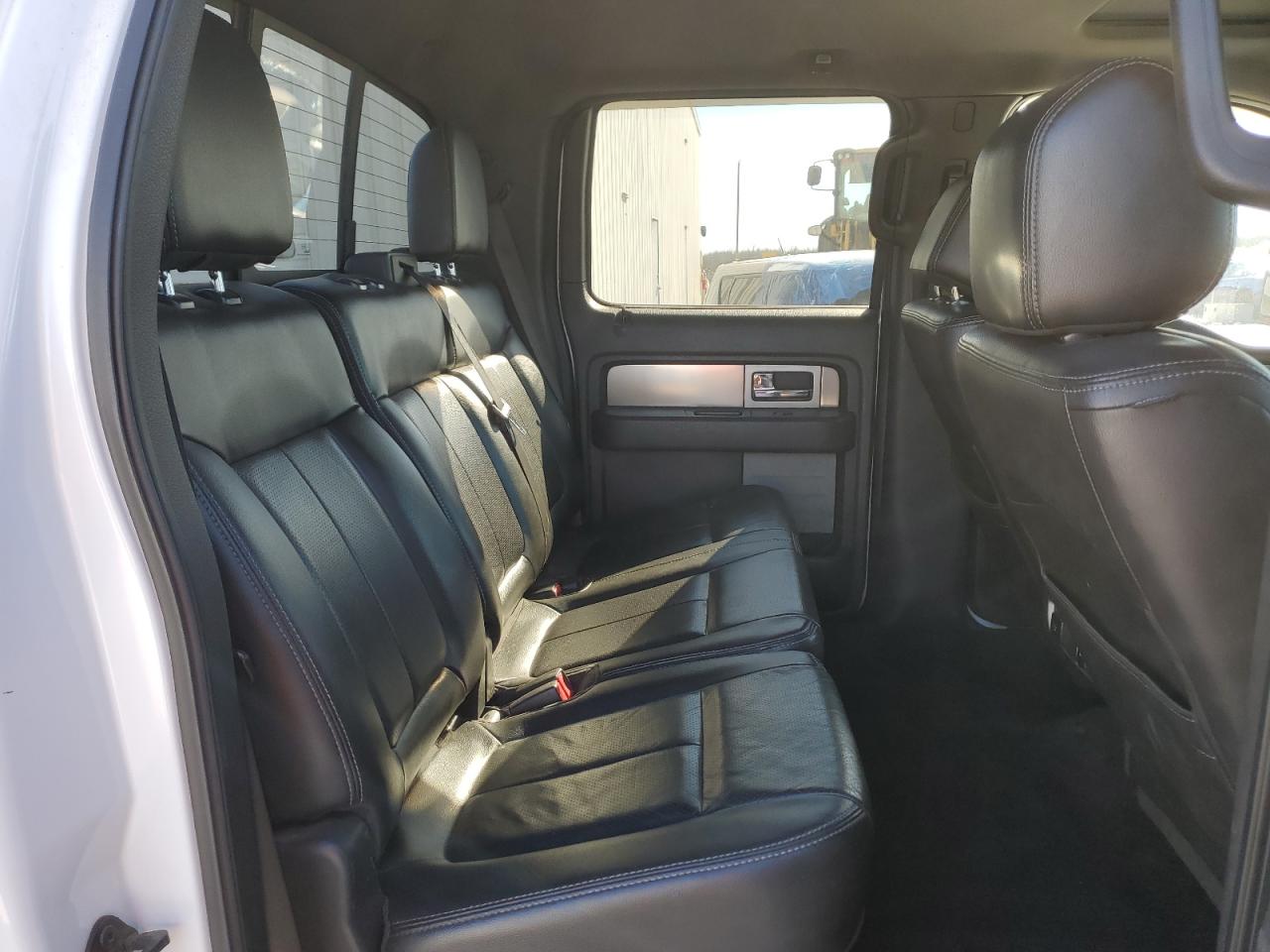 2013 Ford F-150 - Image 10