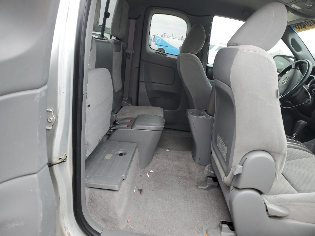 2009 Toyota Tacoma - Image 10