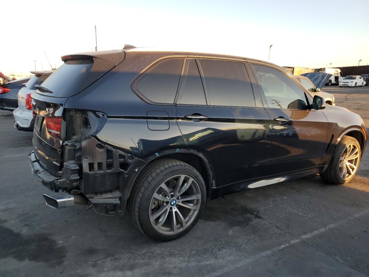 VIN 5UXKR2C57G0R69529 2016 BMW X5 no.3