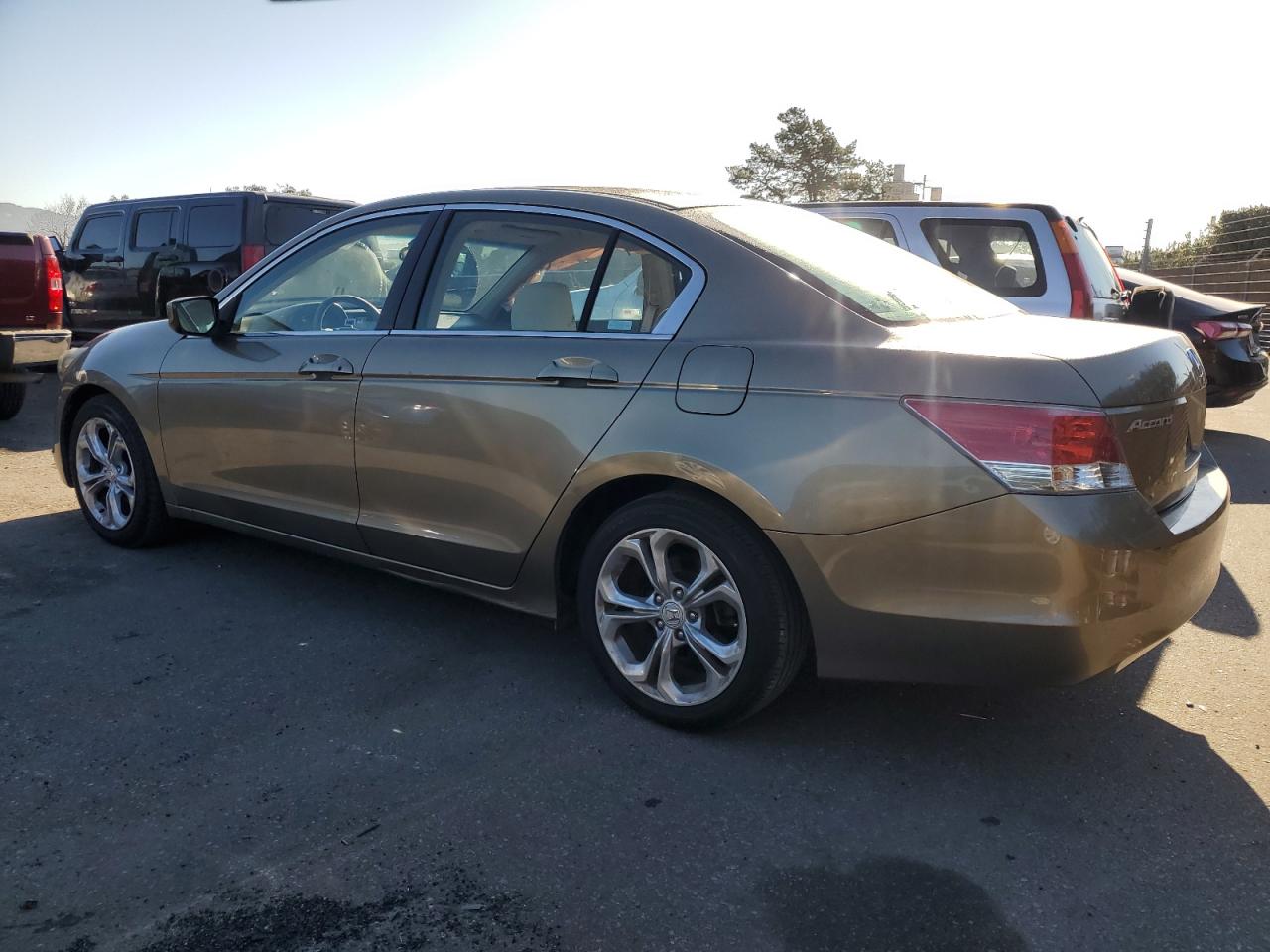 2008 Honda Accord - Image 2