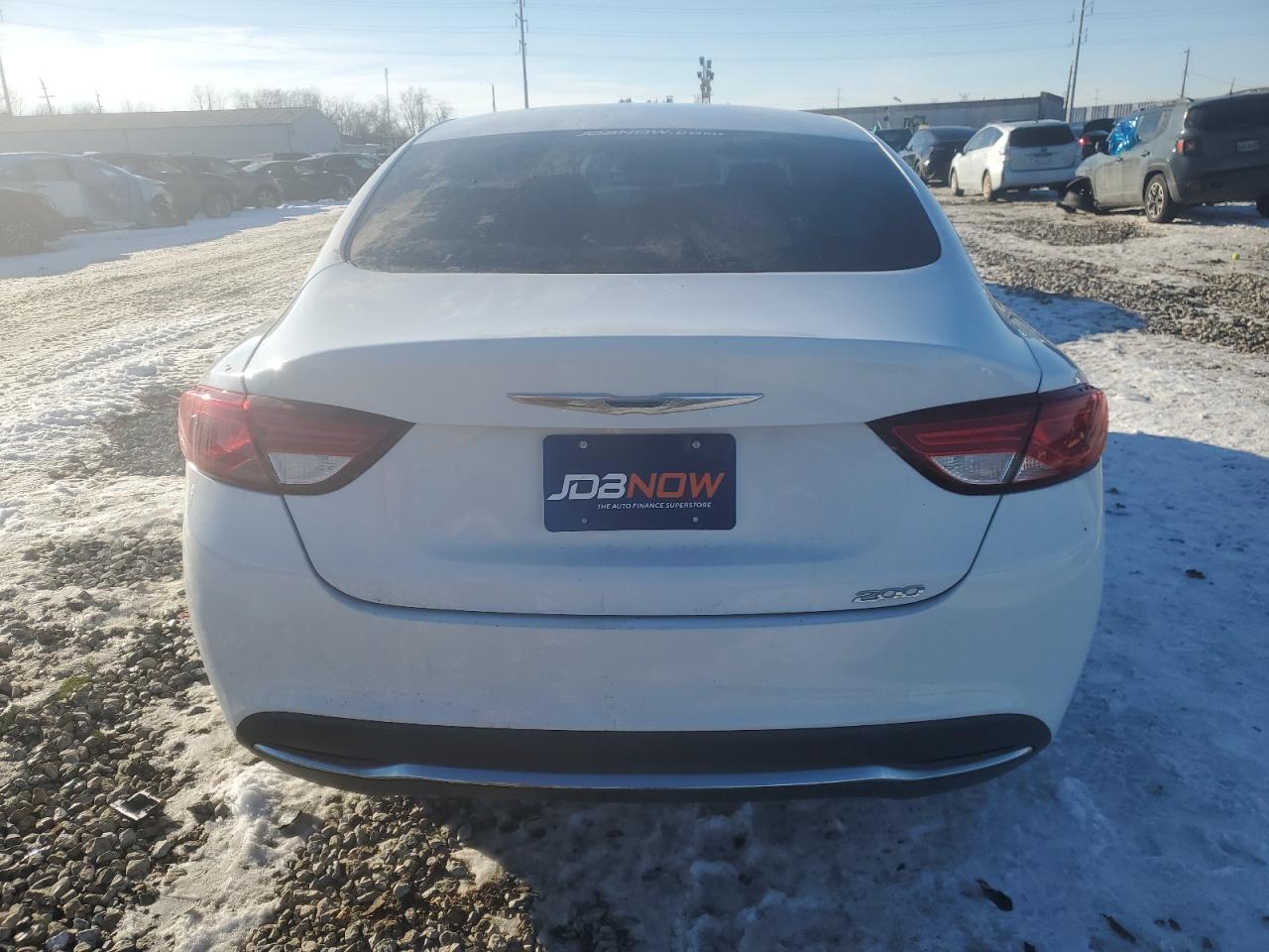 2015 Chrysler 200 - Image 6