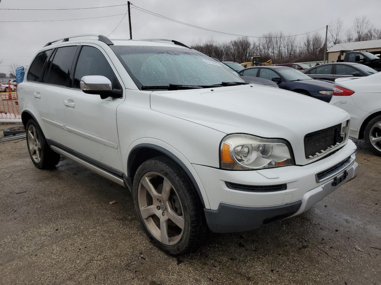2011 Volvo XC90 - Image 4
