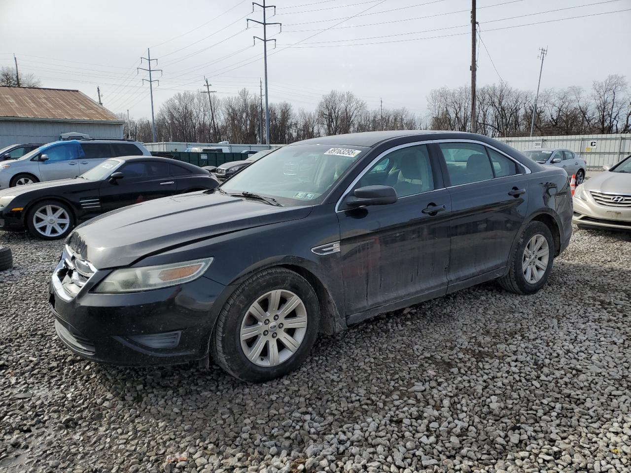 2010 Ford Taurus - Image 1