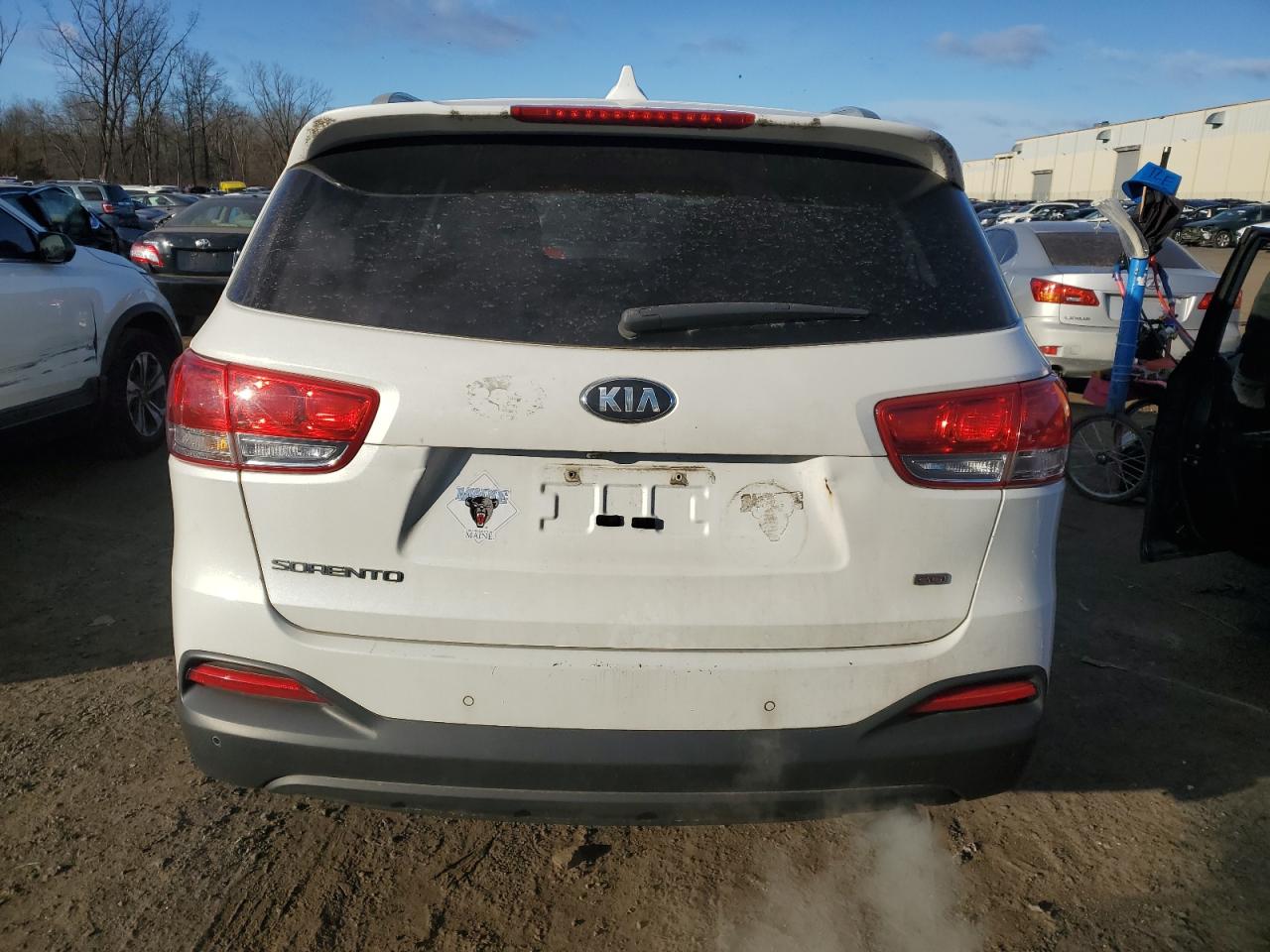 VIN 5XYPGDA3XGG067266 2016 KIA SORENTO no.6