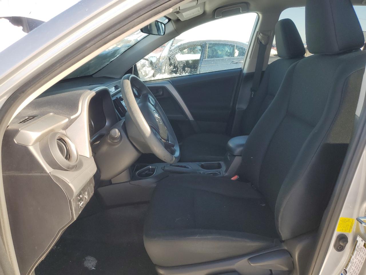 2016 Toyota RAV 4 - Image 7
