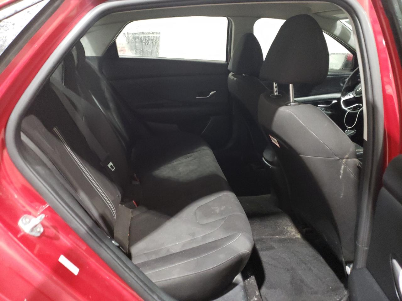 2021 Hyundai Elantra - Image 10