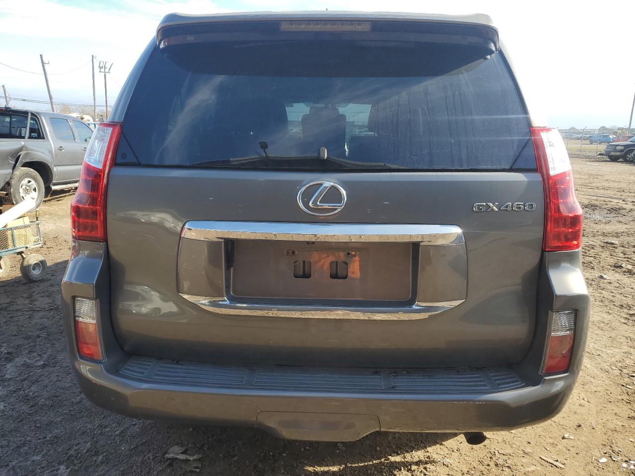 2011 Lexus GX - Image 6