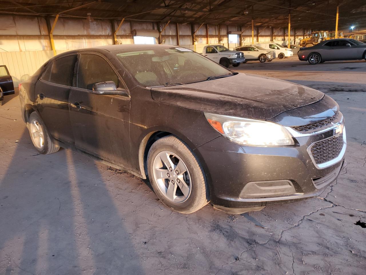 VIN 1G11C5SLXFF122041 2015 CHEVROLET MALIBU no.4