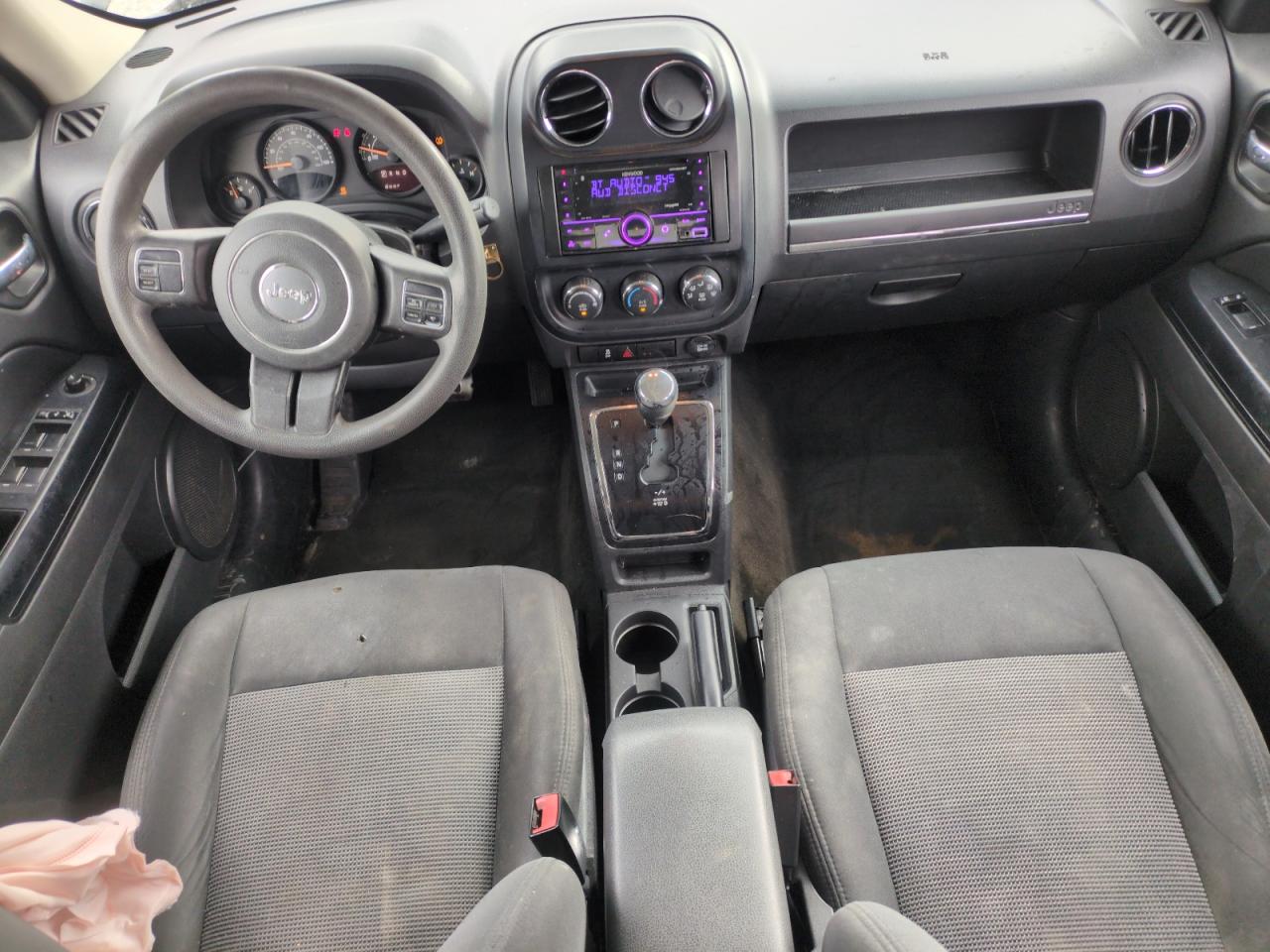 2016 Jeep Liberty (Patriot) - Image 8