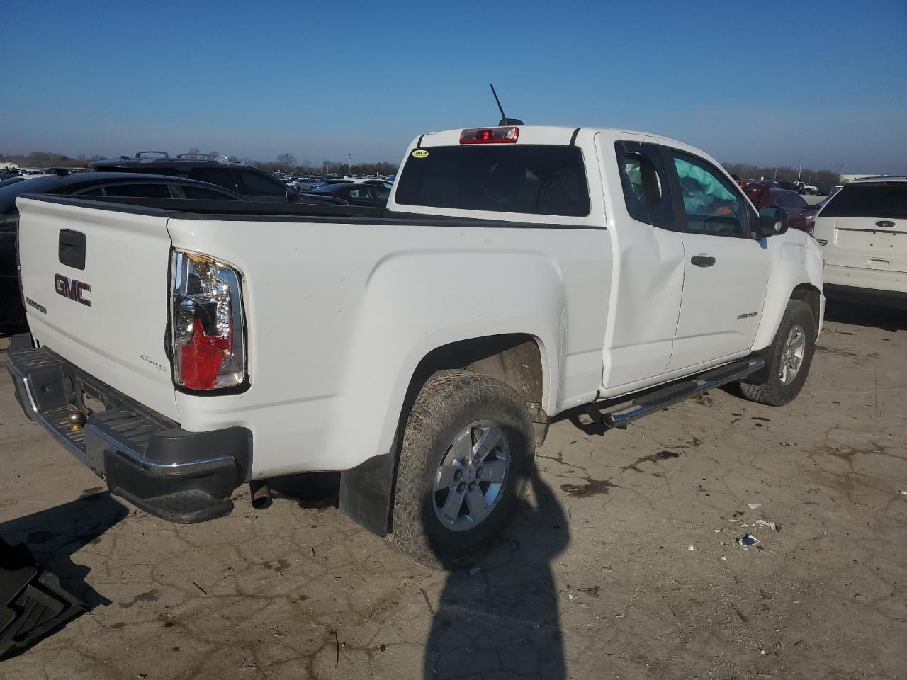 VIN 1GTH5BEA1G1369634 2016 GMC CANYON no.3