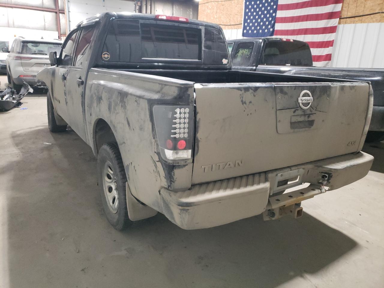 2012 Nissan Titan - Image 2