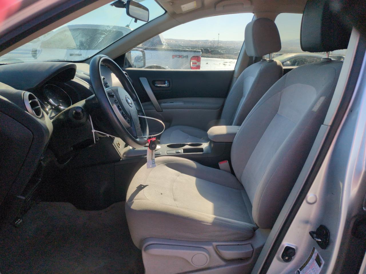 2013 Nissan Rogue - Image 7