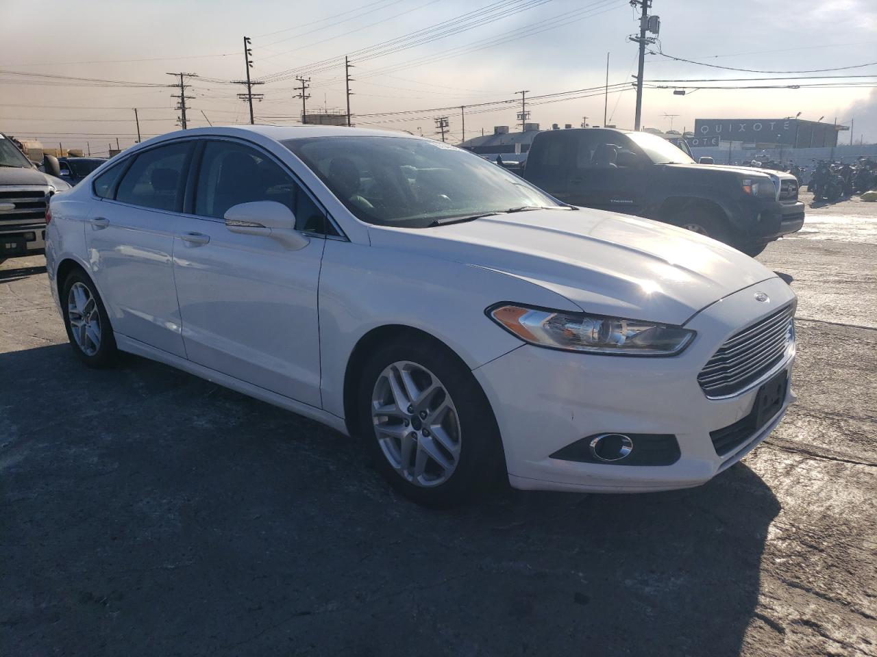 VIN 3FA6P0HDXFR238045 2015 FORD FUSION no.4