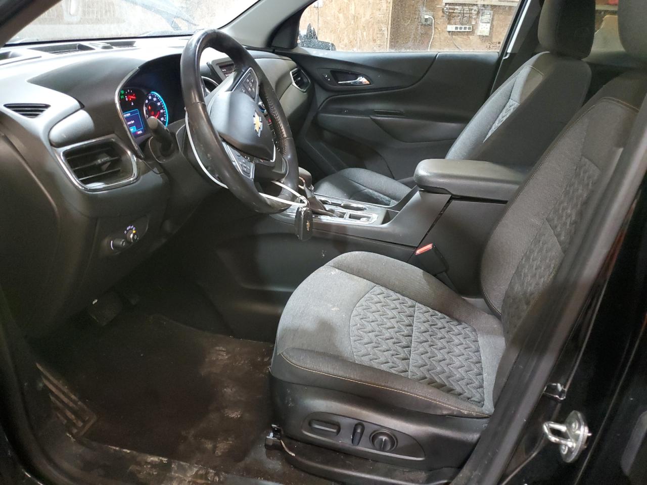 2022 Chevrolet Equinox - Image 7