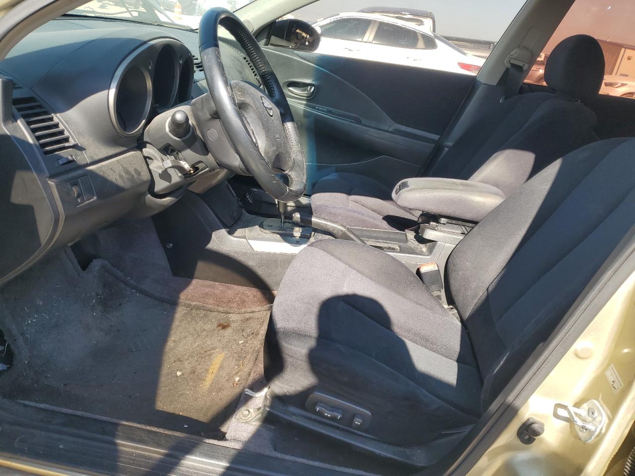 2003 Nissan Altima - Image 7