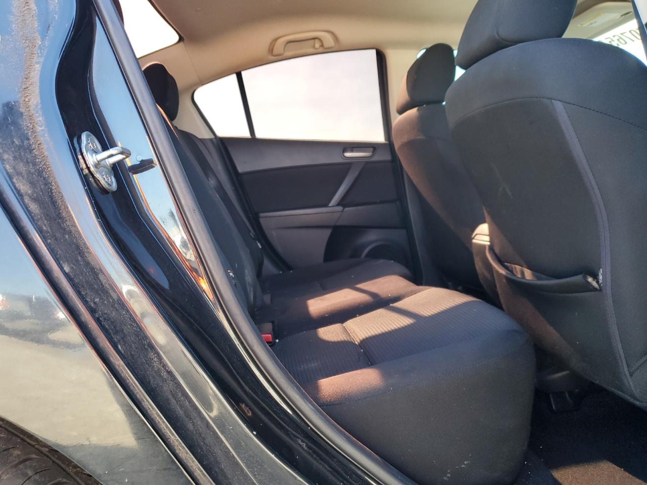 2012 Mazda 3 I VIN: JM1BL1UG7C1518540 Lot: 41670765