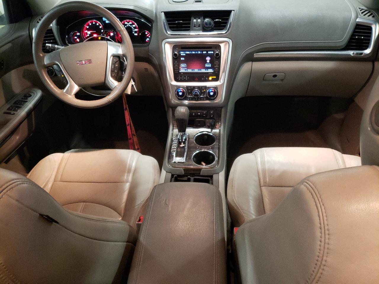 2015 GMC Acadia - Image 8