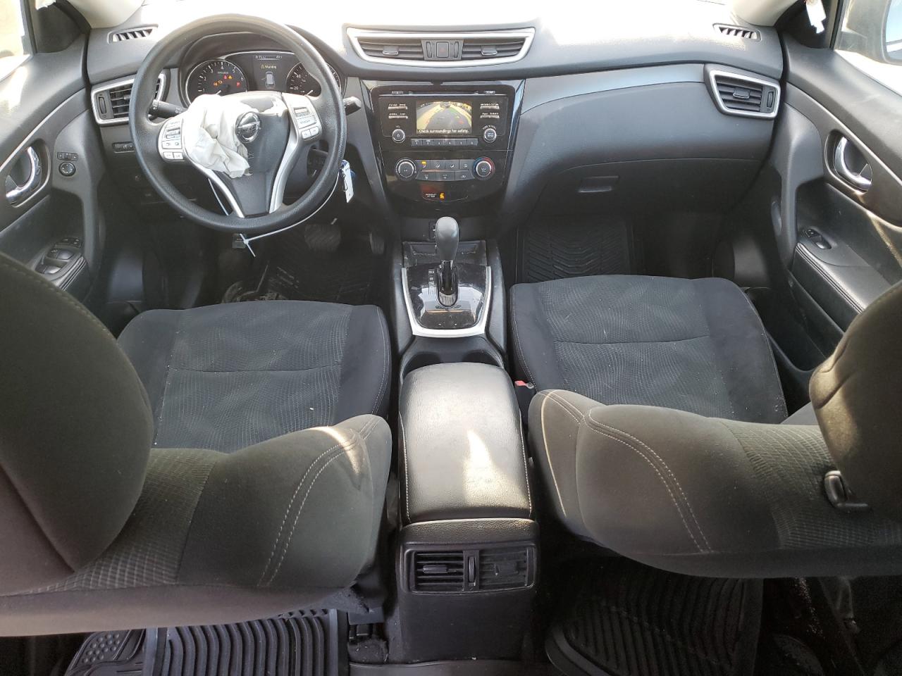 2016 Nissan Rogue - Image 8
