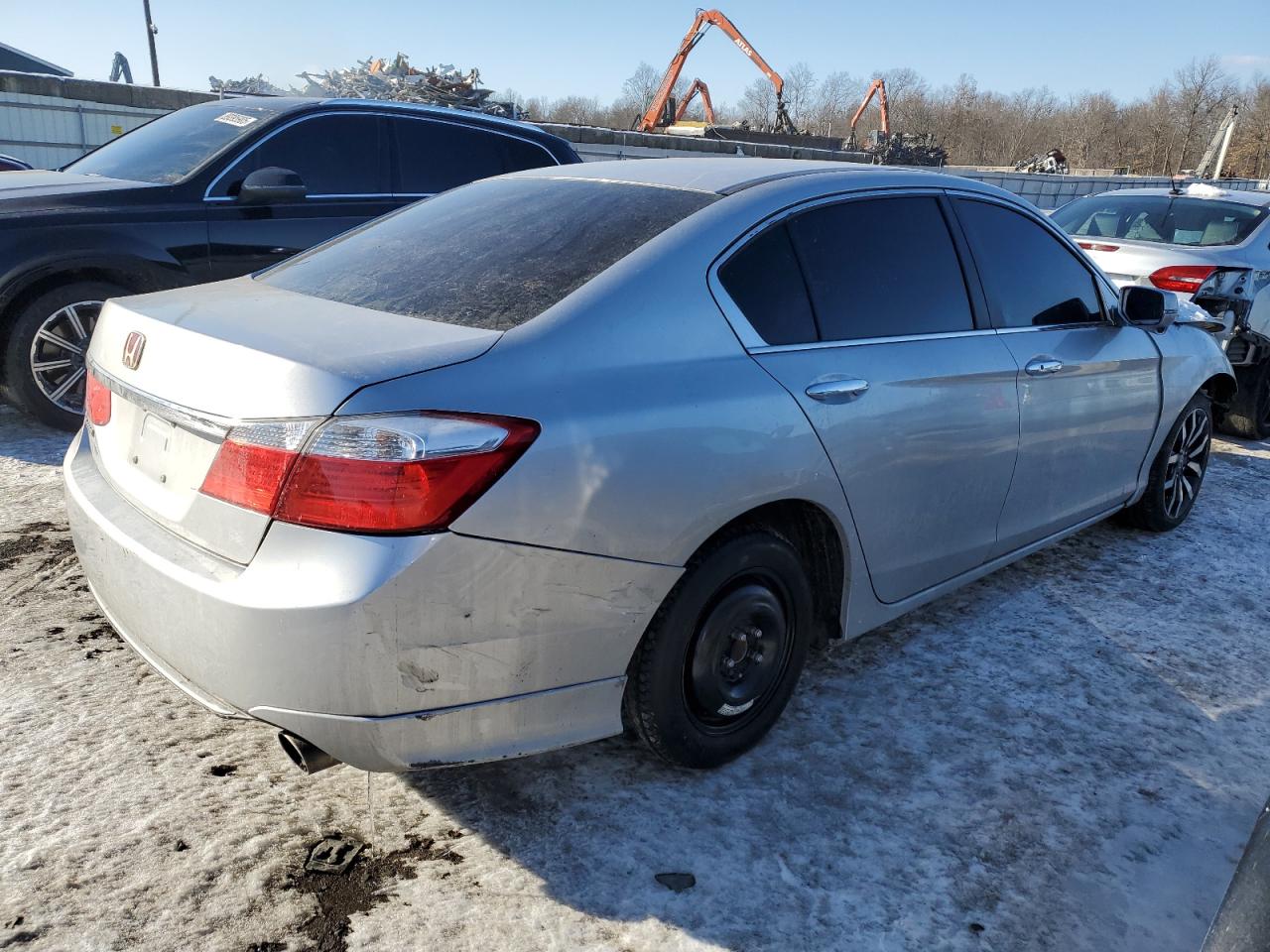 VIN 1HGCR2F76DA065164 2013 HONDA ACCORD no.3