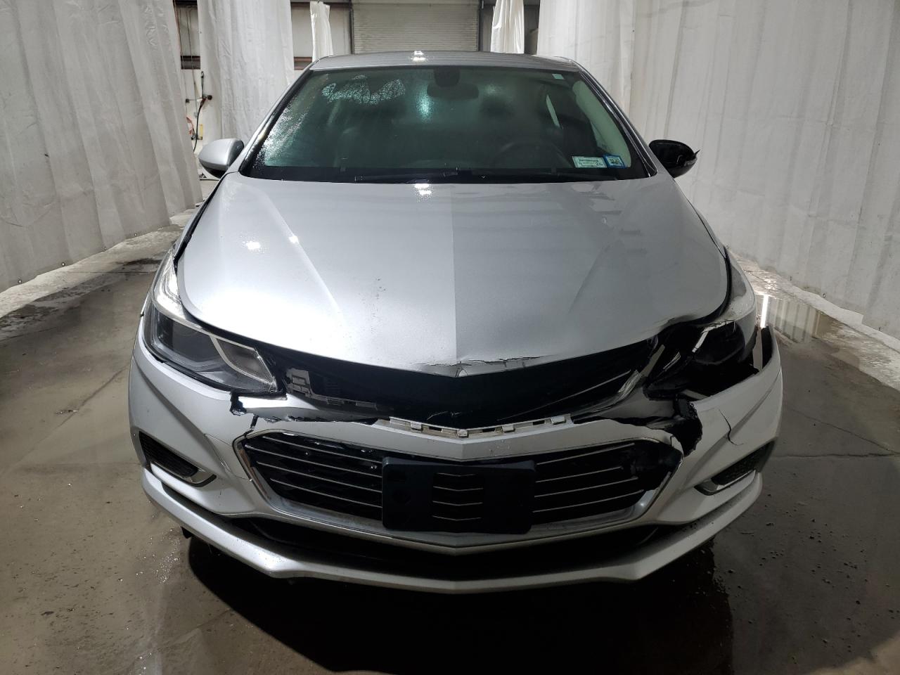2016 Chevrolet Cruze - Image 5