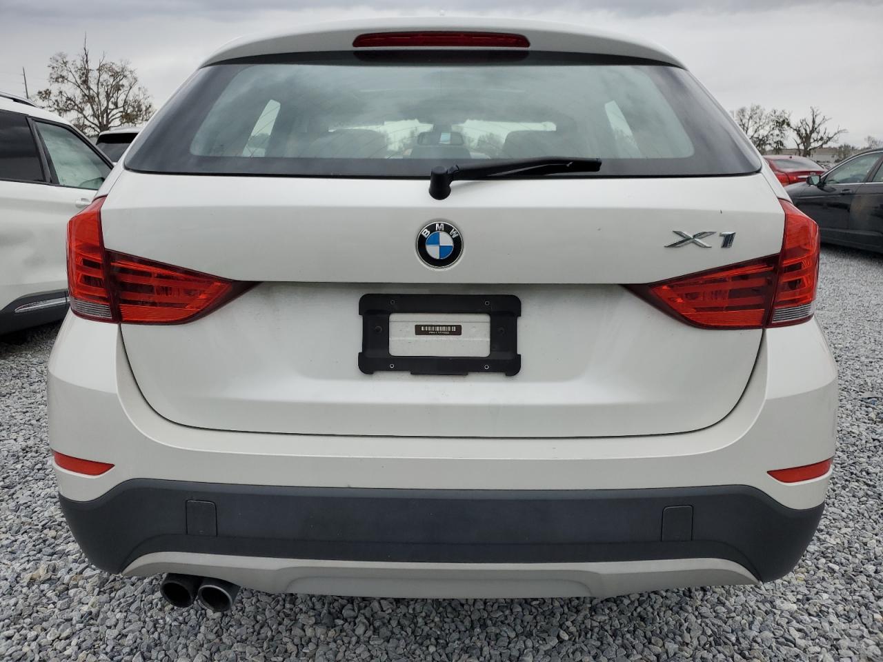 2015 BMW X1 - Image 6