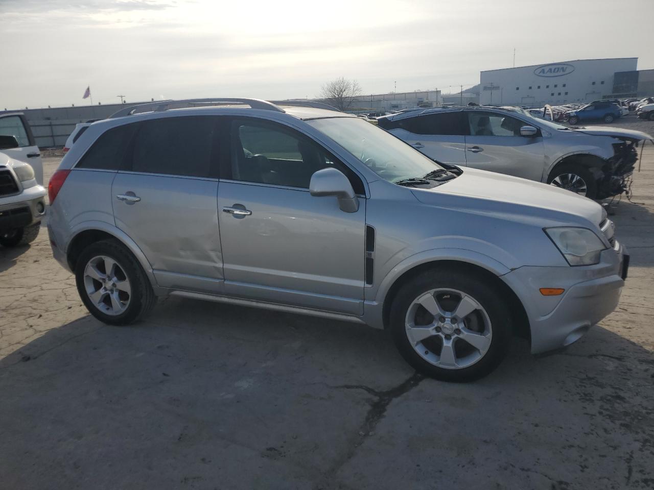 VIN 3GNAL4EK6ES616998 2014 CHEVROLET CAPTIVA no.4