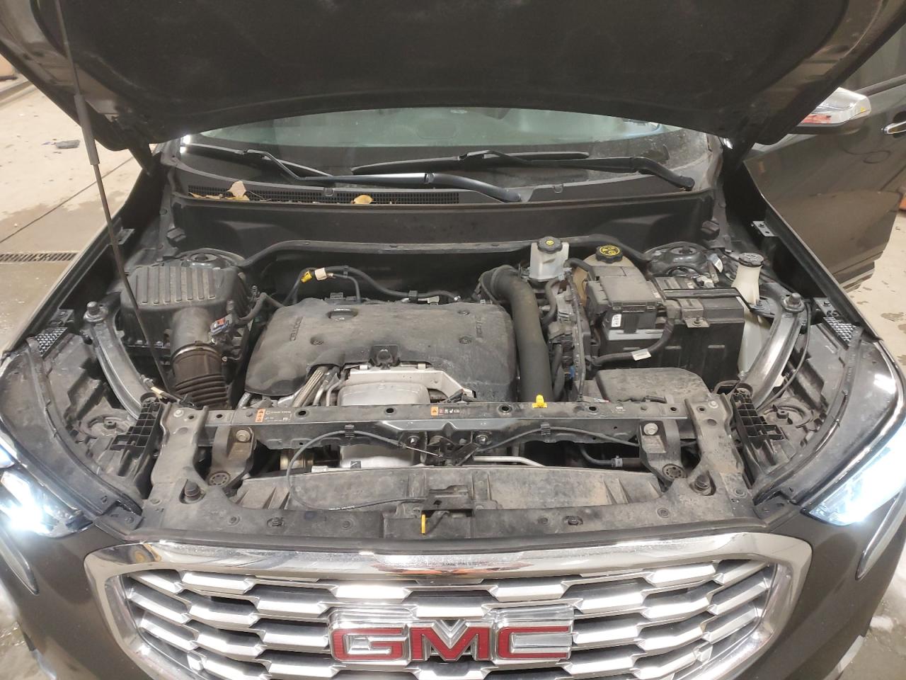2019 GMC Terrain - Image 12