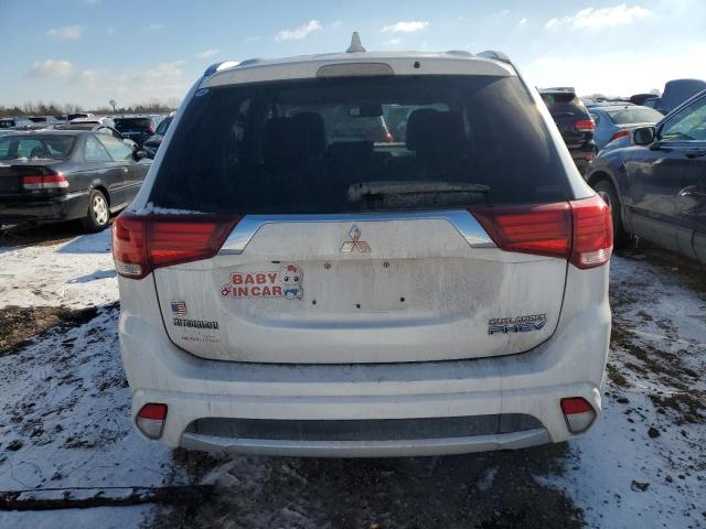  MITSUBISHI OUTLANDER 2018 Білий