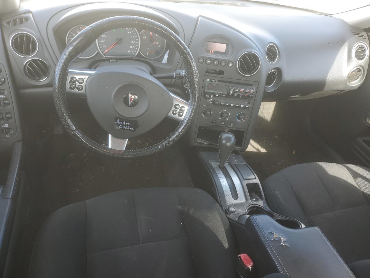 2006 Pontiac Grand Prix - Image 8