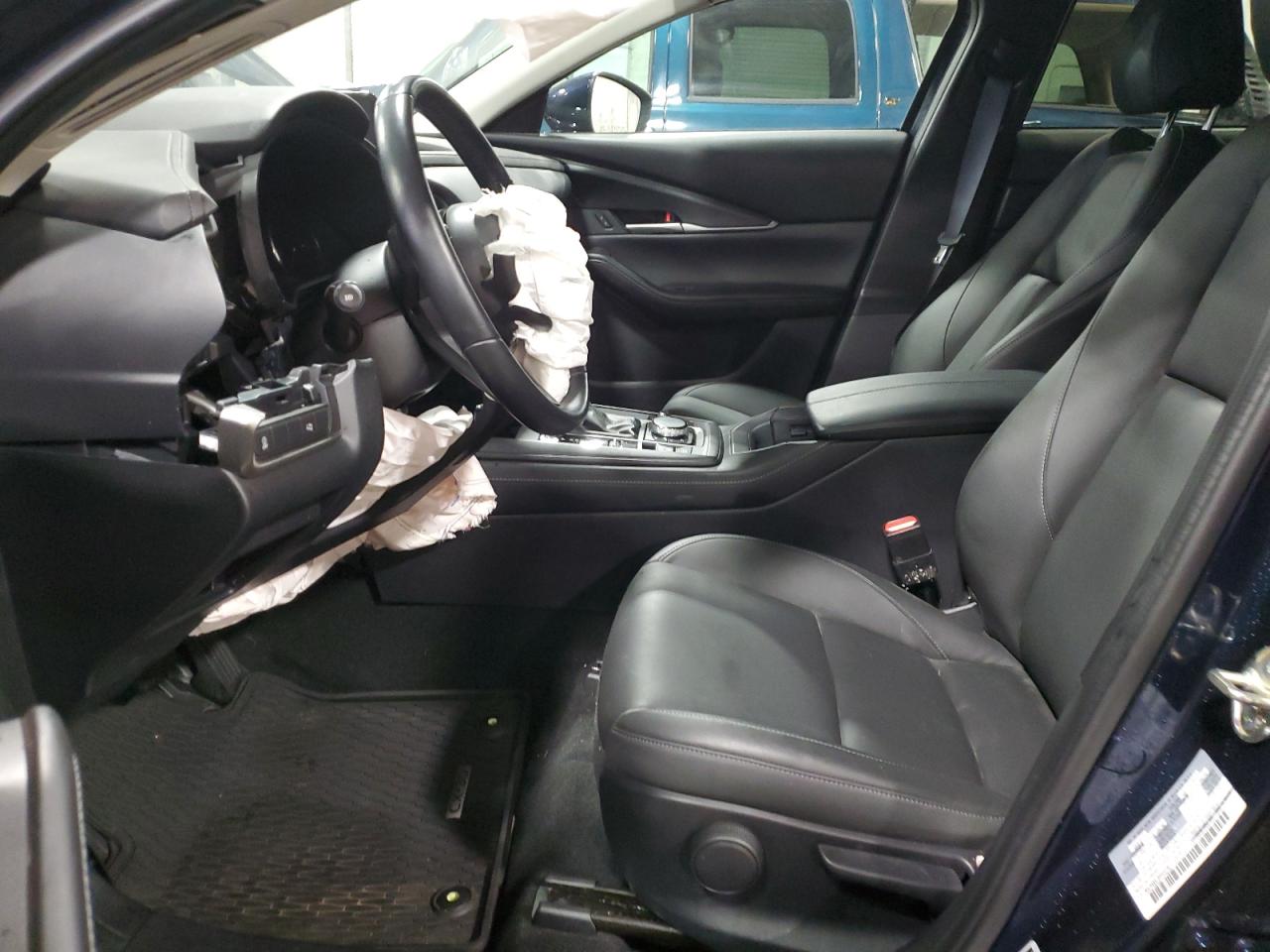 2022 Mazda CX-30 - Image 7