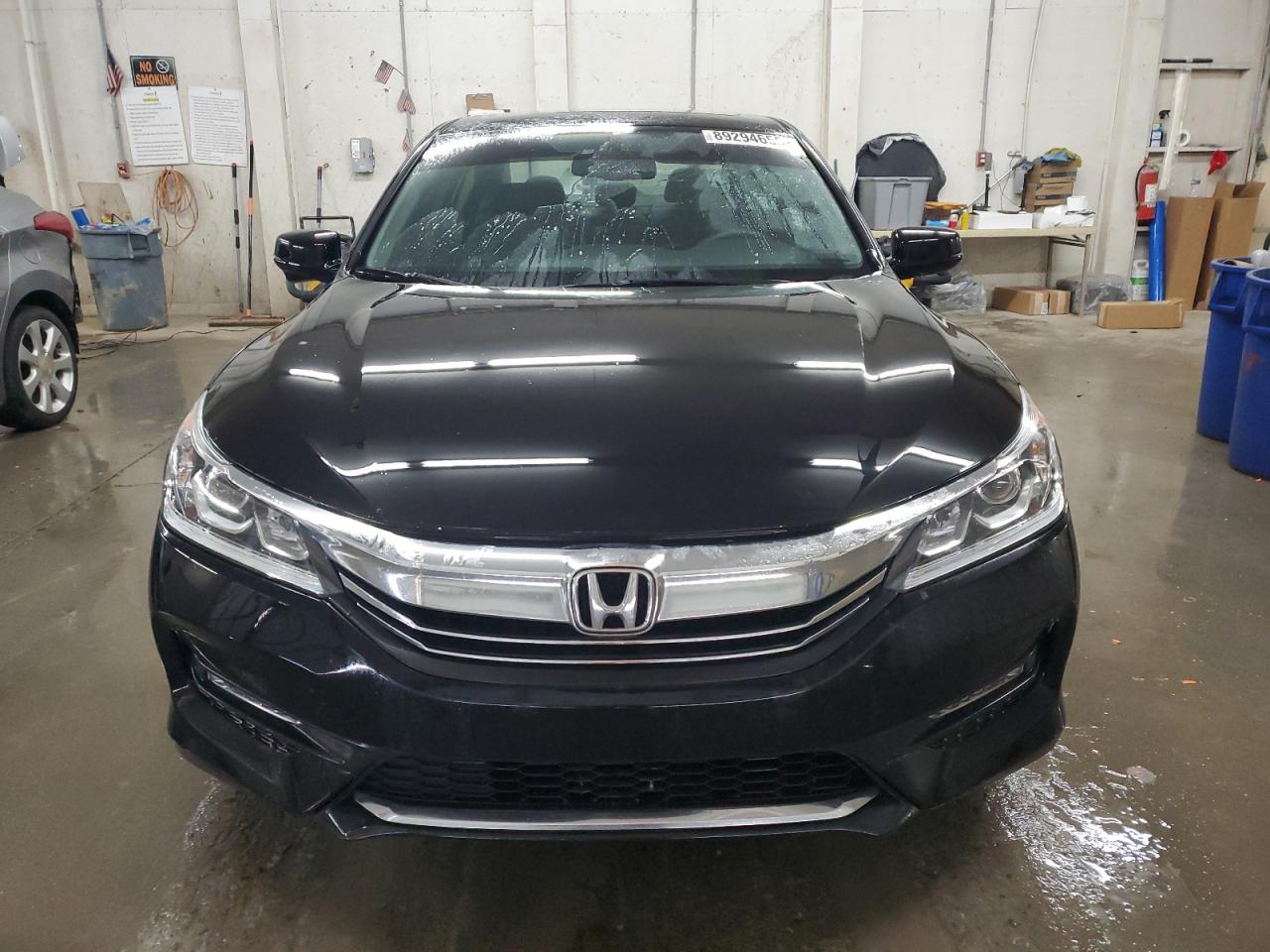2016 Honda Accord - Image 5